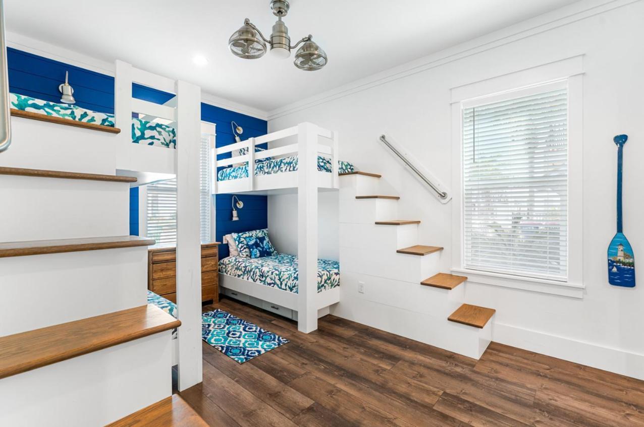 Holiday home Breezin At 19406 Fbr *